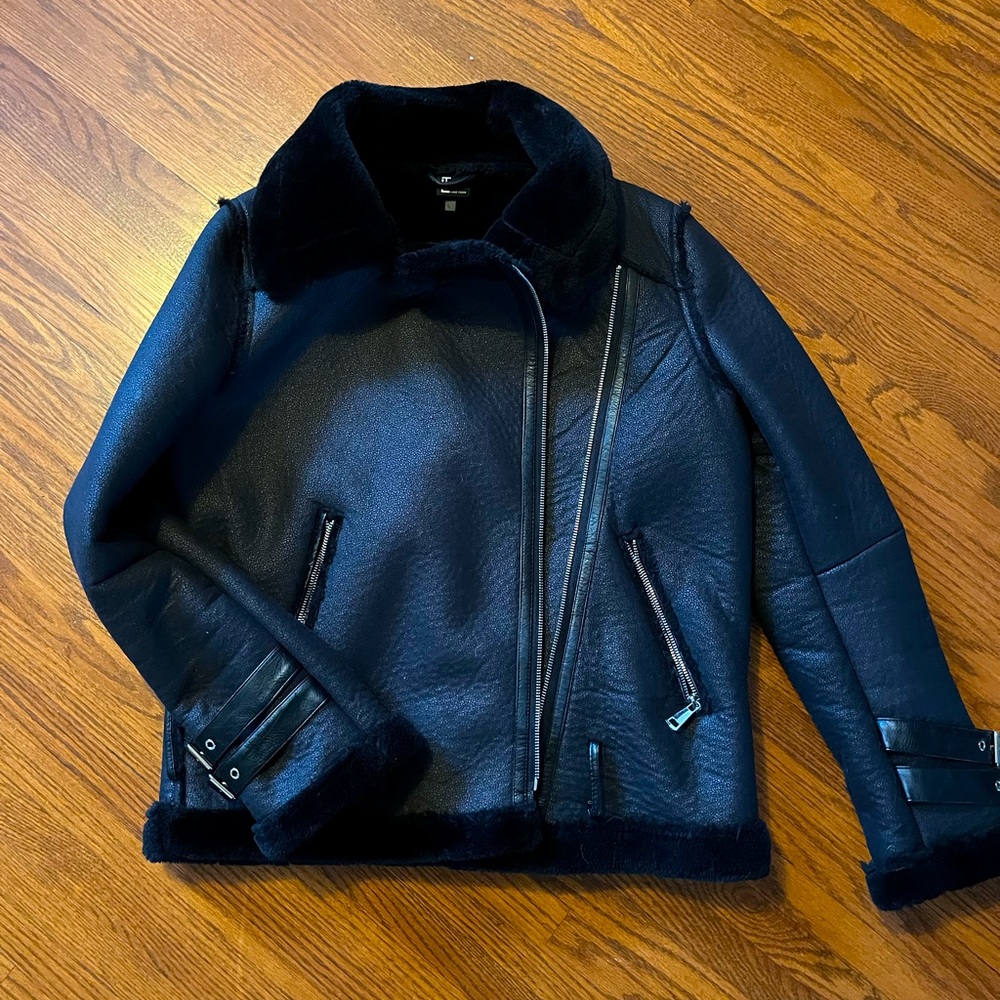 Women’s bomber fur jacket